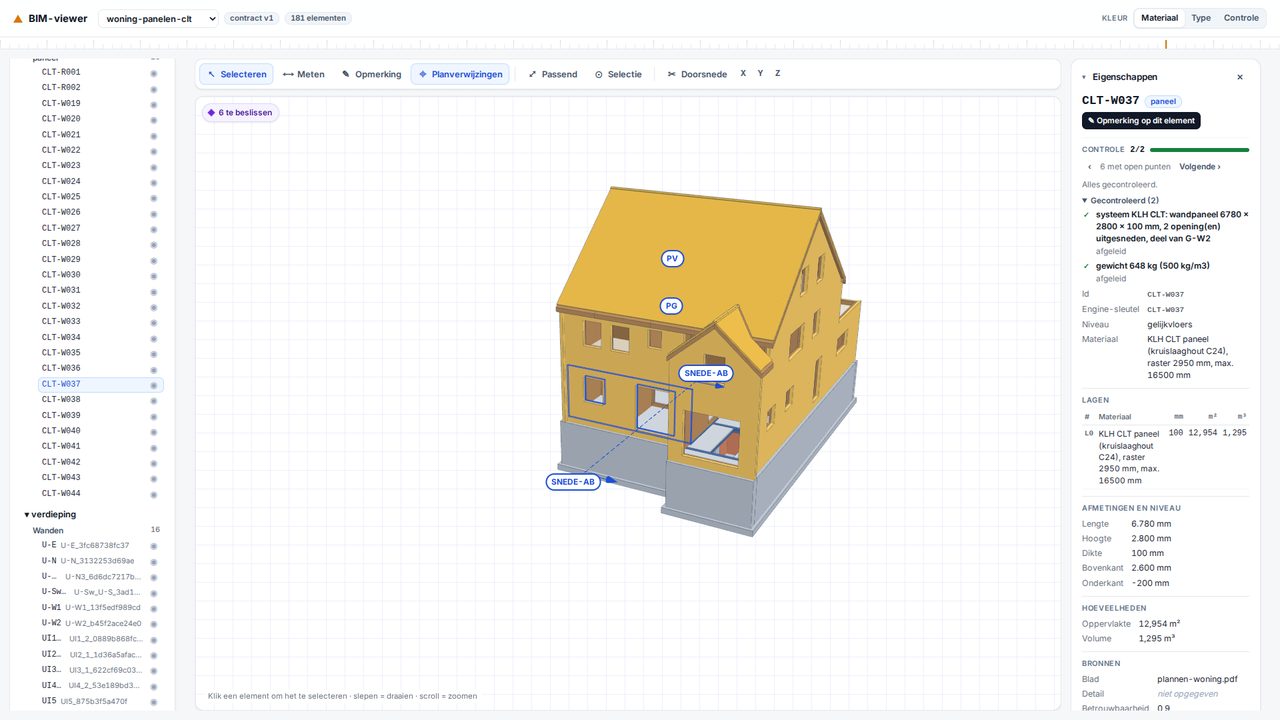 De BIM-viewer met het CLT-model: het wandpaneel van de voorgevel met deur en raam is aangeklikt, rechts zijn eigenschappen.
